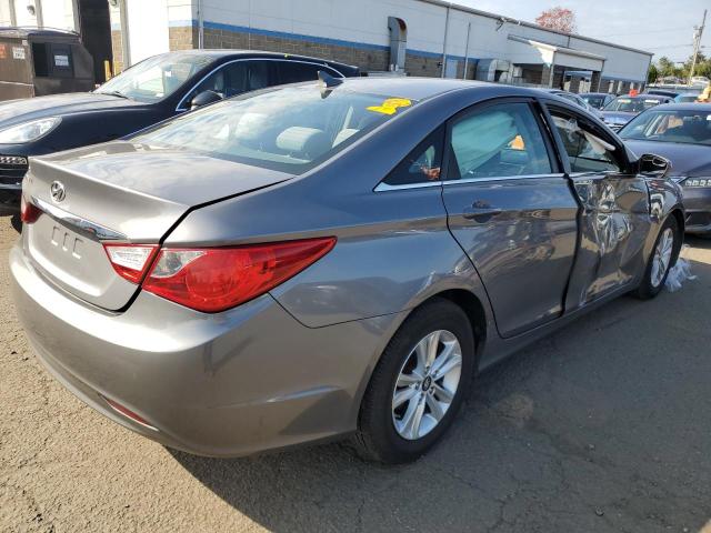 Photo 2 VIN: 5NPEB4AC4BH076536 - HYUNDAI SONATA GLS 