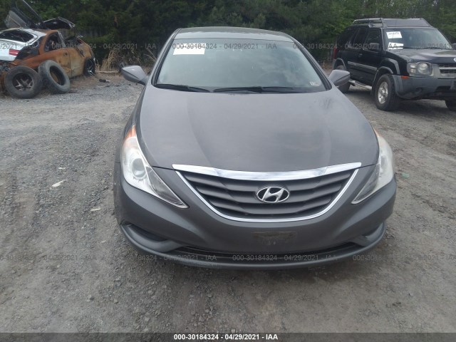 Photo 5 VIN: 5NPEB4AC4BH082093 - HYUNDAI SONATA 