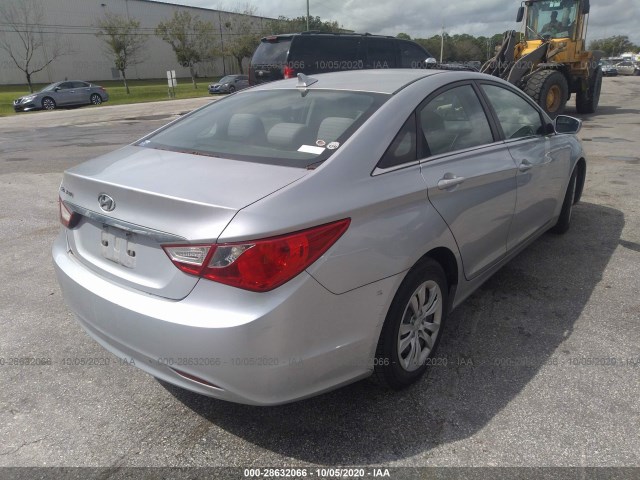 Photo 3 VIN: 5NPEB4AC4BH103475 - HYUNDAI SONATA 