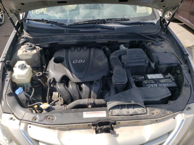 Photo 6 VIN: 5NPEB4AC4BH104464 - HYUNDAI SONATA GLS 