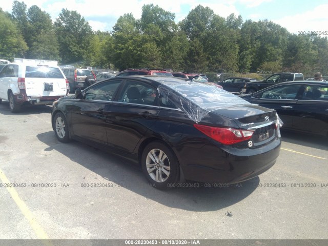 Photo 2 VIN: 5NPEB4AC4BH104769 - HYUNDAI SONATA 