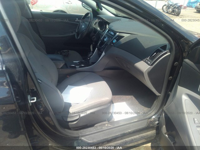 Photo 4 VIN: 5NPEB4AC4BH104769 - HYUNDAI SONATA 