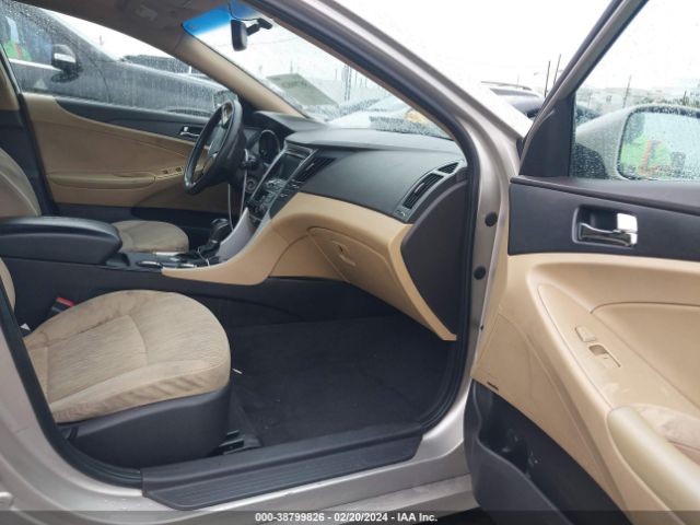 Photo 4 VIN: 5NPEB4AC4BH106067 - HYUNDAI SONATA 