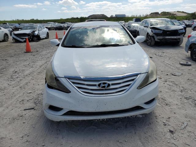 Photo 4 VIN: 5NPEB4AC4BH128392 - HYUNDAI SONATA GLS 