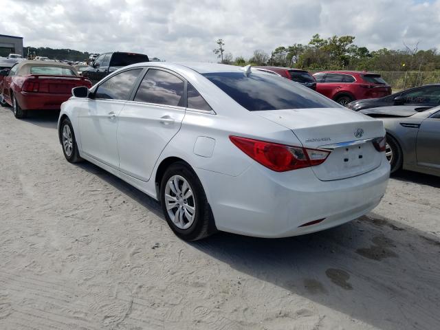 Photo 2 VIN: 5NPEB4AC4BH130465 - HYUNDAI SONATA GLS 