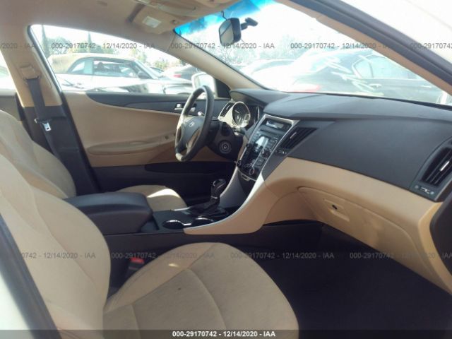 Photo 4 VIN: 5NPEB4AC4BH168231 - HYUNDAI SONATA 