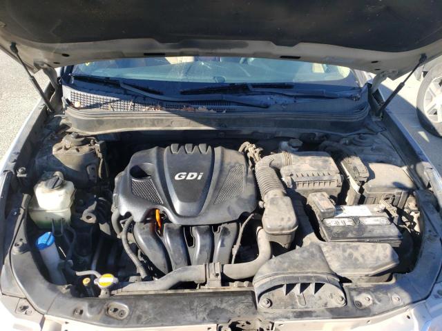 Photo 6 VIN: 5NPEB4AC4BH186308 - HYUNDAI SONATA GLS 