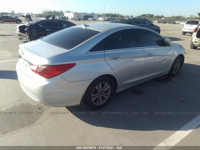 Photo 3 VIN: 5NPEB4AC4BH192528 - HYUNDAI SONATA 