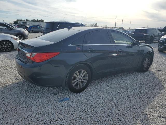 Photo 2 VIN: 5NPEB4AC4BH194747 - HYUNDAI SONATA GLS 