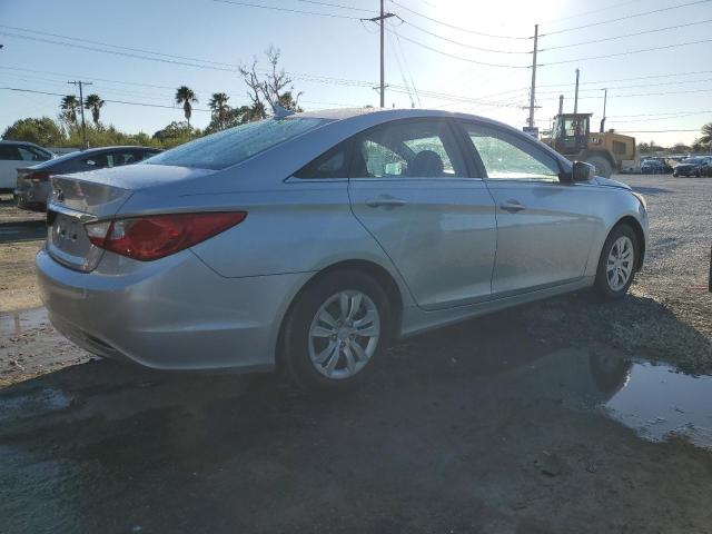 Photo 2 VIN: 5NPEB4AC4BH219999 - HYUNDAI SONATA GLS 