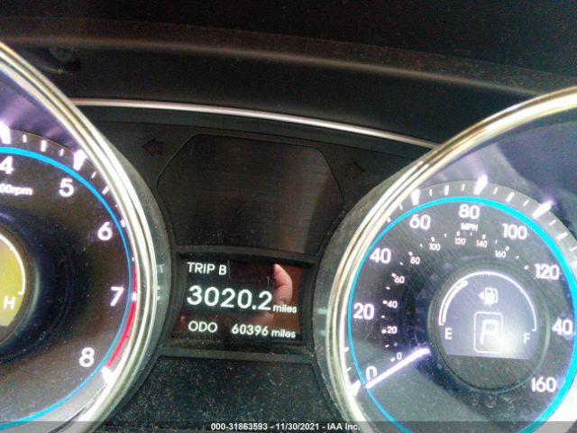 Photo 6 VIN: 5NPEB4AC4BH221252 - HYUNDAI SONATA 