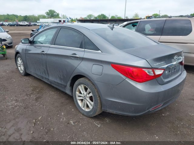 Photo 2 VIN: 5NPEB4AC4BH229951 - HYUNDAI SONATA 