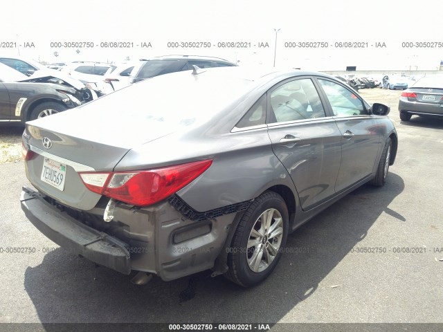 Photo 3 VIN: 5NPEB4AC4BH229982 - HYUNDAI SONATA 