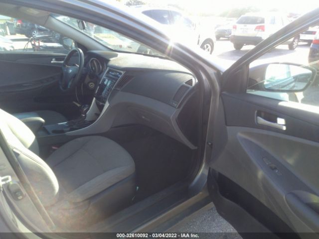 Photo 4 VIN: 5NPEB4AC4BH232767 - HYUNDAI SONATA 