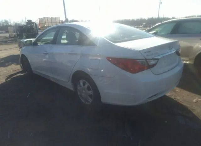 Photo 2 VIN: 5NPEB4AC4BH245793 - HYUNDAI SONATA 