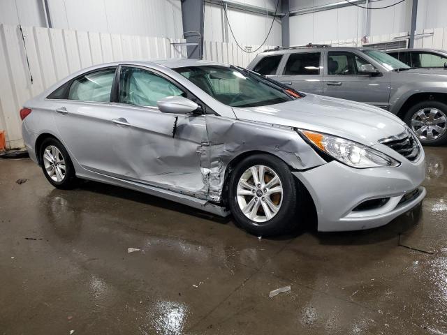 Photo 3 VIN: 5NPEB4AC4BH261797 - HYUNDAI SONATA 