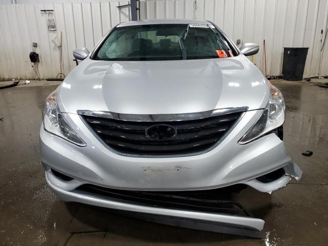 Photo 4 VIN: 5NPEB4AC4BH261797 - HYUNDAI SONATA 