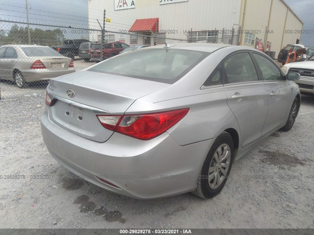 Photo 3 VIN: 5NPEB4AC4CH318498 - HYUNDAI SONATA 