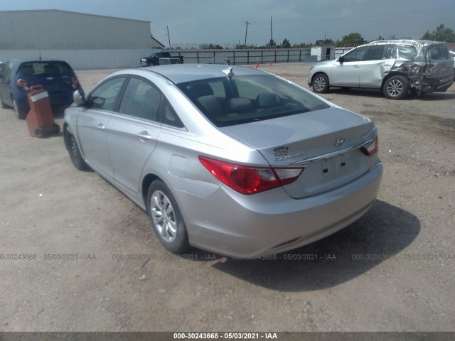 Photo 2 VIN: 5NPEB4AC4CH318498 - HYUNDAI SONATA 