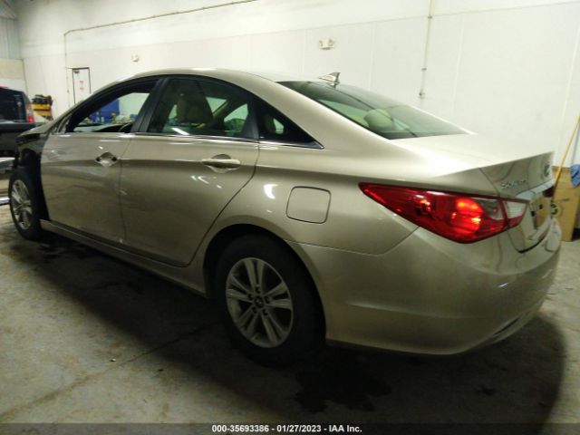 Photo 2 VIN: 5NPEB4AC4CH328528 - HYUNDAI SONATA 