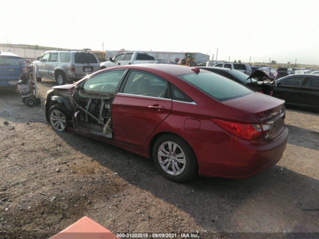 Photo 2 VIN: 5NPEB4AC4CH330120 - HYUNDAI SONATA 