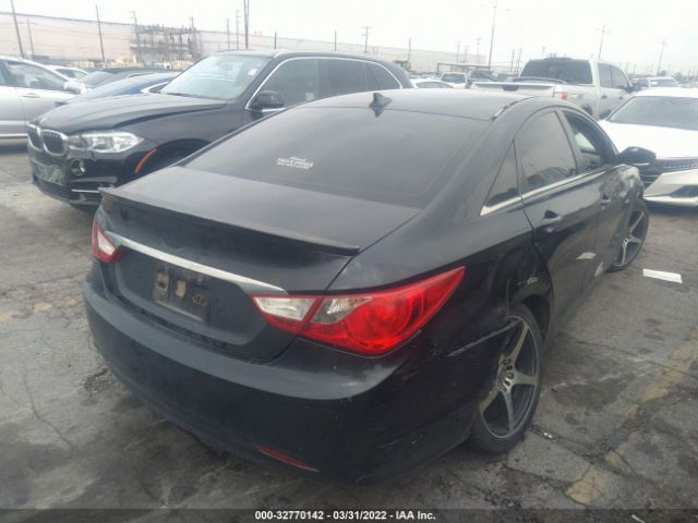 Photo 3 VIN: 5NPEB4AC4CH335110 - HYUNDAI SONATA 