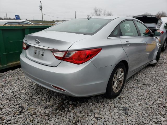 Photo 3 VIN: 5NPEB4AC4CH347290 - HYUNDAI SONATA GLS 