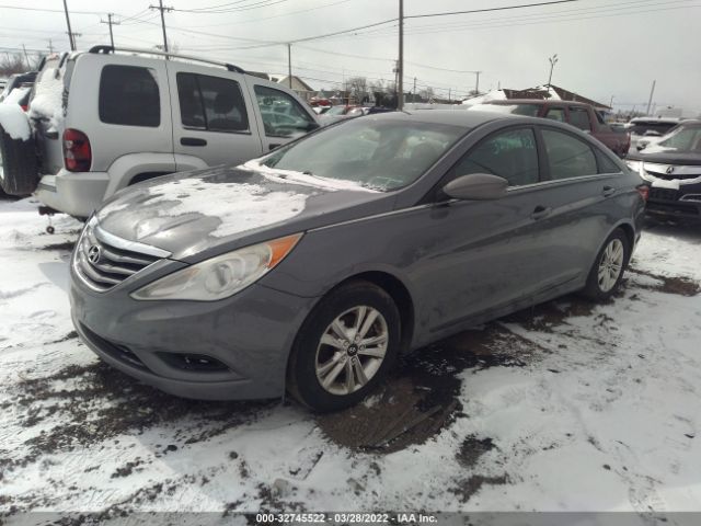 Photo 1 VIN: 5NPEB4AC4CH347810 - HYUNDAI SONATA 