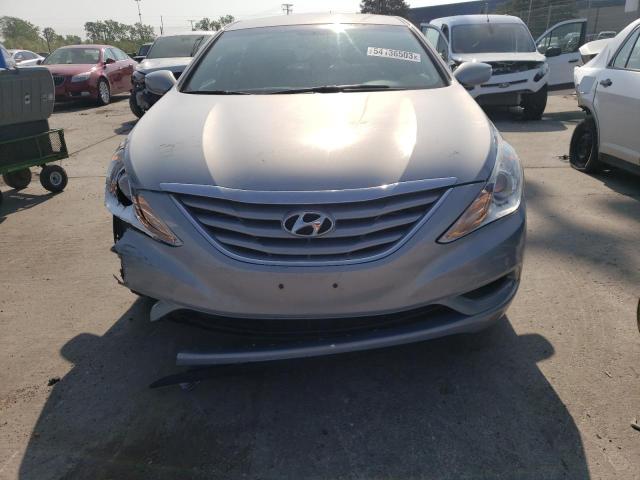 Photo 4 VIN: 5NPEB4AC4CH355938 - HYUNDAI SONATA 