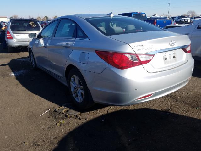 Photo 2 VIN: 5NPEB4AC4CH358872 - HYUNDAI SONATA GLS 