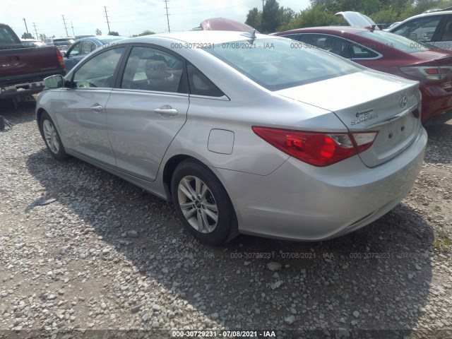 Photo 2 VIN: 5NPEB4AC4CH359438 - HYUNDAI SONATA 