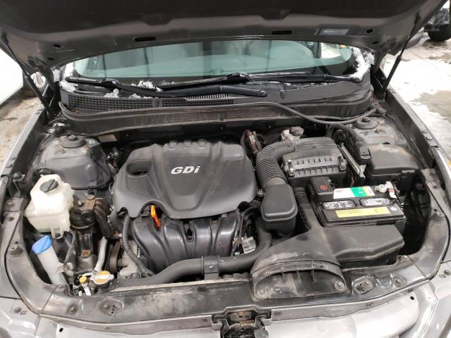 Photo 6 VIN: 5NPEB4AC4CH360380 - HYUNDAI SONATA GLS 