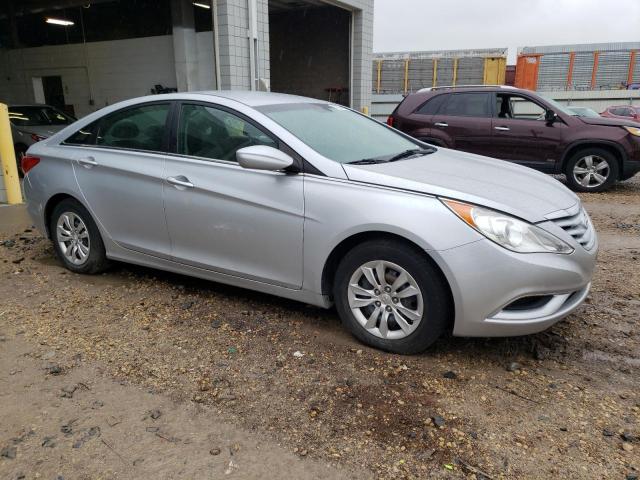 Photo 3 VIN: 5NPEB4AC4CH371170 - HYUNDAI SONATA GLS 