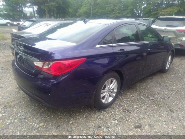 Photo 3 VIN: 5NPEB4AC4CH371377 - HYUNDAI SONATA 