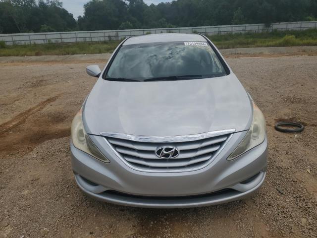 Photo 4 VIN: 5NPEB4AC4CH374411 - HYUNDAI SONATA GLS 