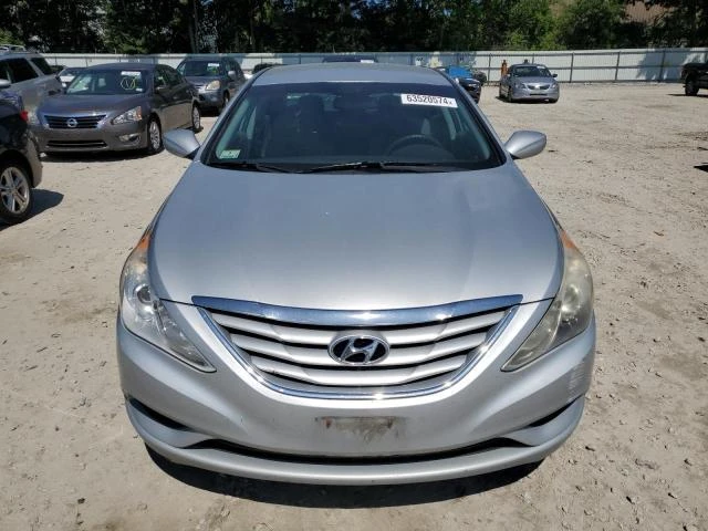 Photo 4 VIN: 5NPEB4AC4CH374943 - HYUNDAI SONATA 