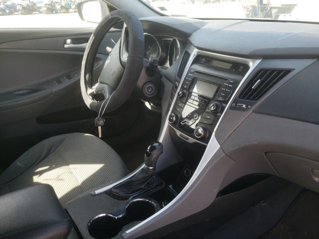 Photo 8 VIN: 5NPEB4AC4CH376806 - HYUNDAI SONATA GLS 