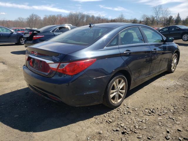 Photo 3 VIN: 5NPEB4AC4CH379432 - HYUNDAI SONATA GLS 