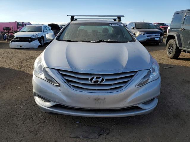 Photo 4 VIN: 5NPEB4AC4CH384789 - HYUNDAI SONATA GLS 