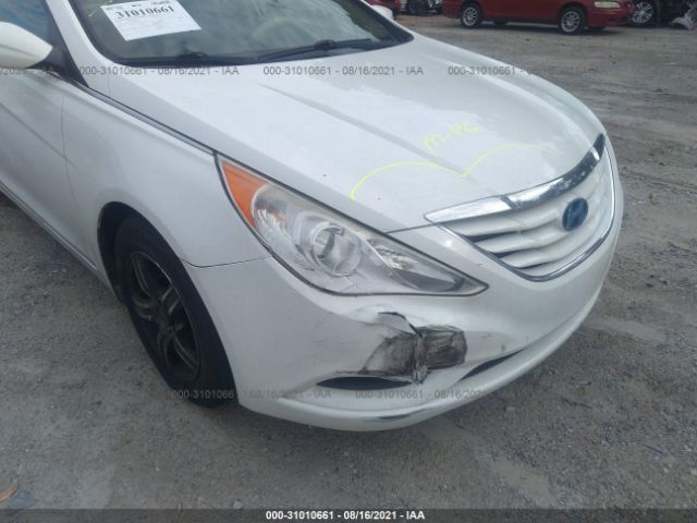 Photo 5 VIN: 5NPEB4AC4CH403406 - HYUNDAI SONATA 