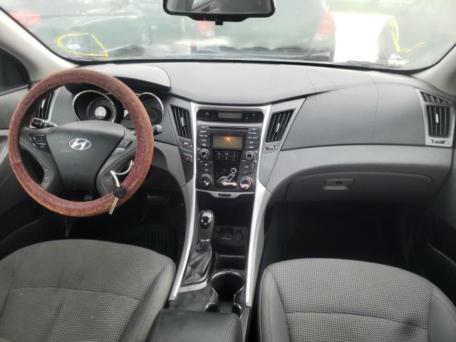 Photo 8 VIN: 5NPEB4AC4CH405382 - HYUNDAI SONATA GLS 