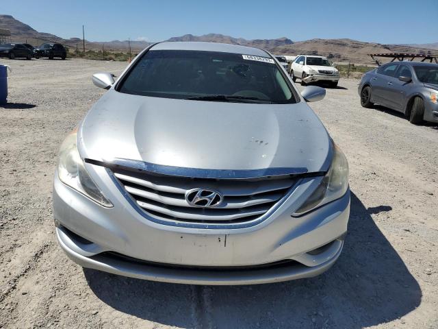 Photo 4 VIN: 5NPEB4AC4CH413918 - HYUNDAI SONATA GLS 