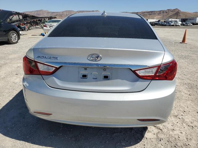 Photo 5 VIN: 5NPEB4AC4CH413918 - HYUNDAI SONATA GLS 