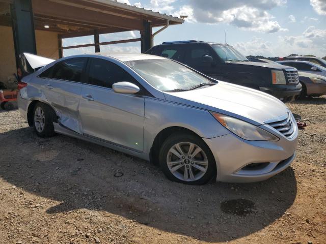 Photo 3 VIN: 5NPEB4AC4CH414230 - HYUNDAI SONATA 