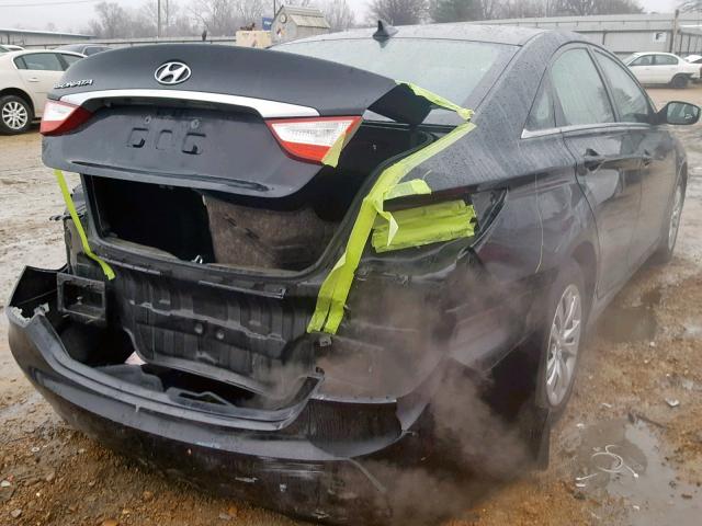 Photo 3 VIN: 5NPEB4AC4CH439631 - HYUNDAI SONATA GLS 