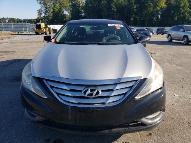 Photo 4 VIN: 5NPEB4AC4CH440777 - HYUNDAI SONATA GLS 