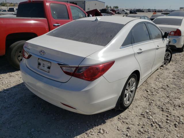 Photo 3 VIN: 5NPEB4AC4CH445588 - HYUNDAI SONATA GLS 