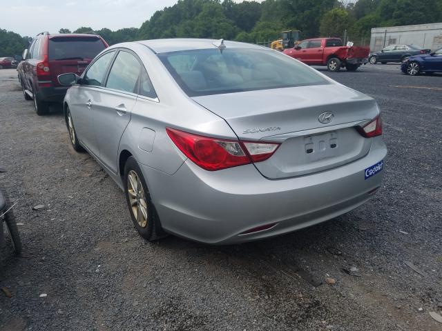 Photo 2 VIN: 5NPEB4AC4CH450421 - HYUNDAI SONATA GLS 