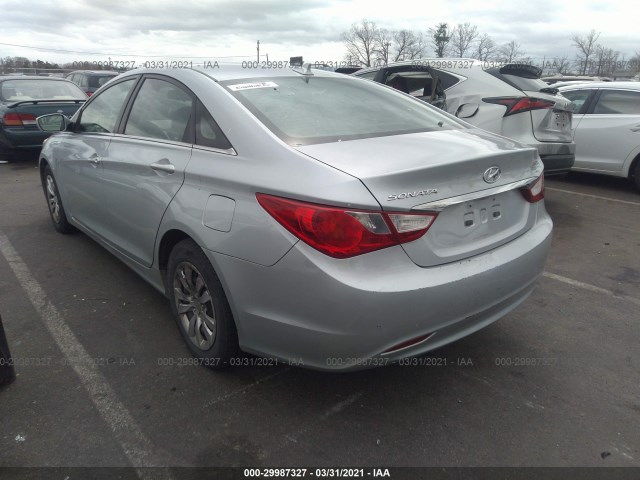 Photo 2 VIN: 5NPEB4AC4CH455215 - HYUNDAI SONATA 