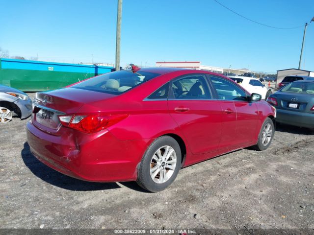 Photo 3 VIN: 5NPEB4AC4CH456820 - HYUNDAI SONATA 